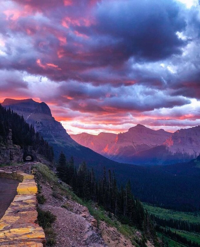 “Đường đèo trong mây” Hải Vân lọt top những cung đường đẹp nhất thế giới -0