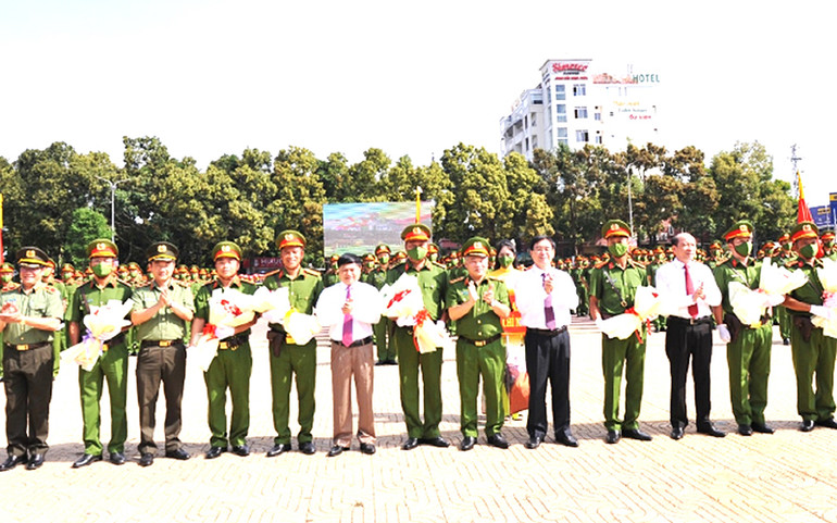 Thi điều lệnh, bắn súng, võ thuật công an nhân dân -0