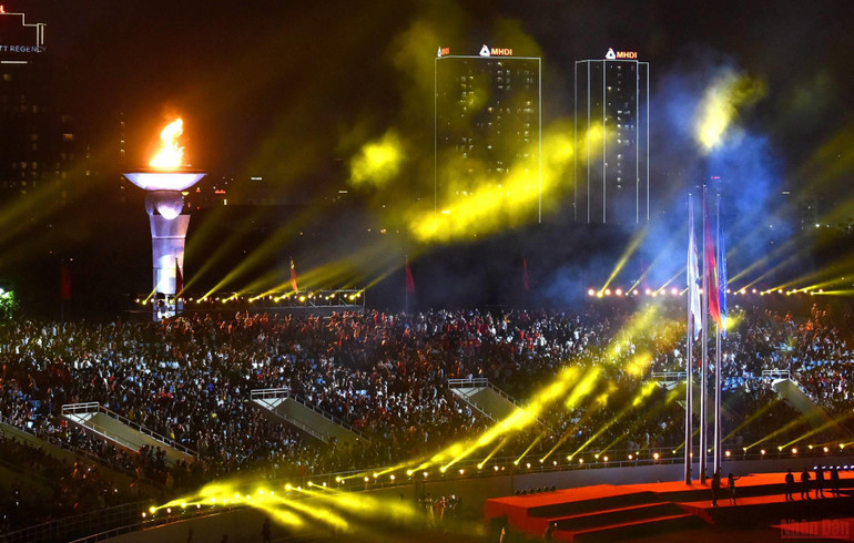 (Ảnh: Trần Hải) Những hình ảnh ấn tượng trong Lễ khai mạc SEA Games 31 -0
