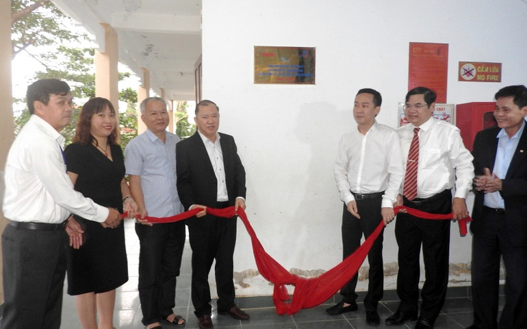 Khánh thành và bàn giao công trình điện mặt trời trường học -0