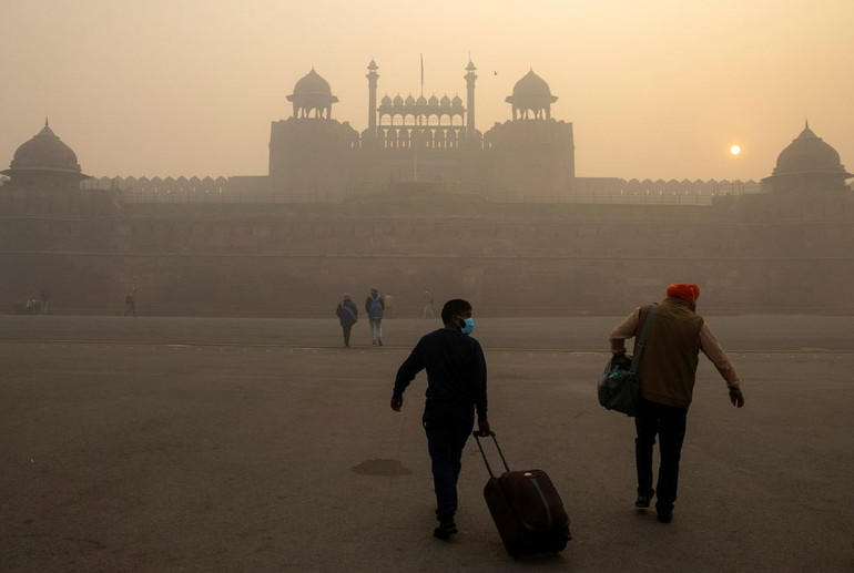 Không khí ô nhiễm ở Delhi, Ấn Độ ngày 20-11-2020. Ảnh: Reuters. Lượng khí thải carbon thực tế nhiều hơn các quốc gia đang báo cáo -0