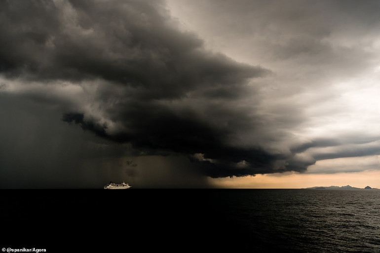 Những bức ảnh phong cảnh đẹp nhất năm 2020 -0