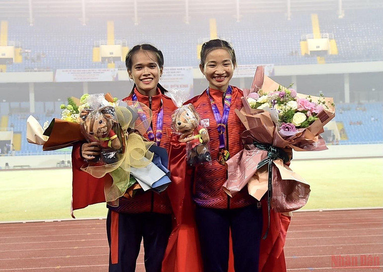 SEA Games 31 ngày 14/5: Phạm Thanh Bảo phá kỷ lục SEA Games nội dung 100m bơi ếch -0