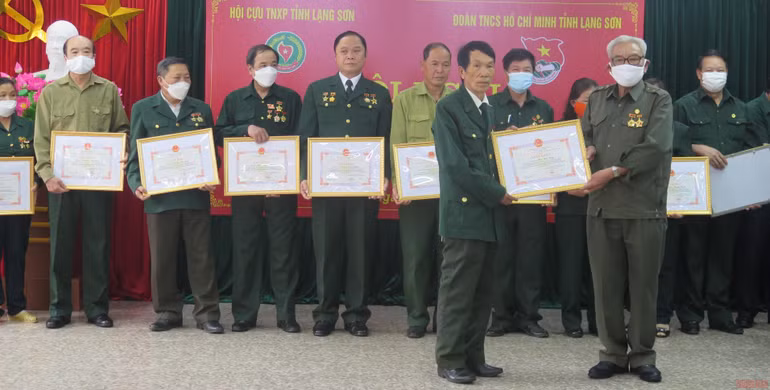 Lạng Sơn: Phối hợp tổ chức nhiều hoạt động tri ân đối tượng chính sách -0