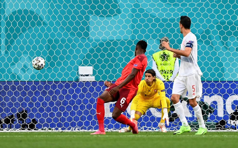 Nhìn lại màn luân lưu kịch tính đưa Tây Ban Nha vào bán kết Euro 2020 -0