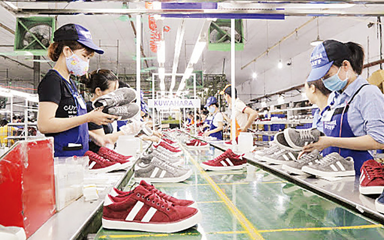 Mất việc làm, giảm thu nhập - nỗi lo mùa dịch -0