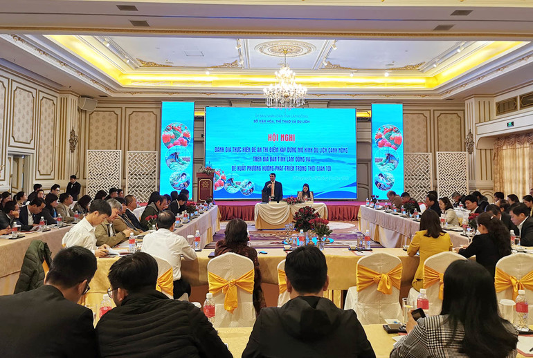 Quang cảnh hội nghị. Lâm Đồng xây dựng bộ tiêu chí mới về công nhận điểm du lịch canh nông -0