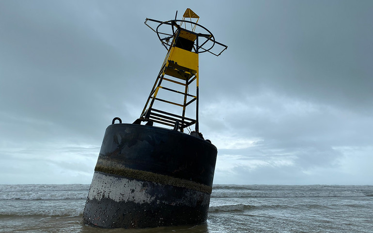 Nguy cơ tràn dầu từ tàu vận tải bị nạn tại Dung Quất -0