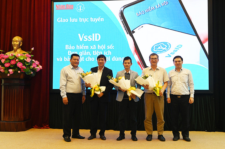 Giao lưu trực tuyến về VssID - Bảo hiểm xã hội số -0