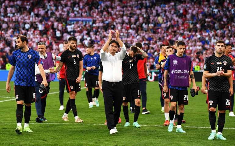 Cận cảnh bữa tiệc tám bàn thắng đưa Tây Ban Nha vào tứ kết Euro 2020 -0