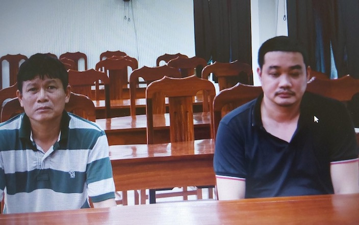 Khởi tố vụ án vận chuyển trái phép gần 2000 viên kim cương, đá quý -0