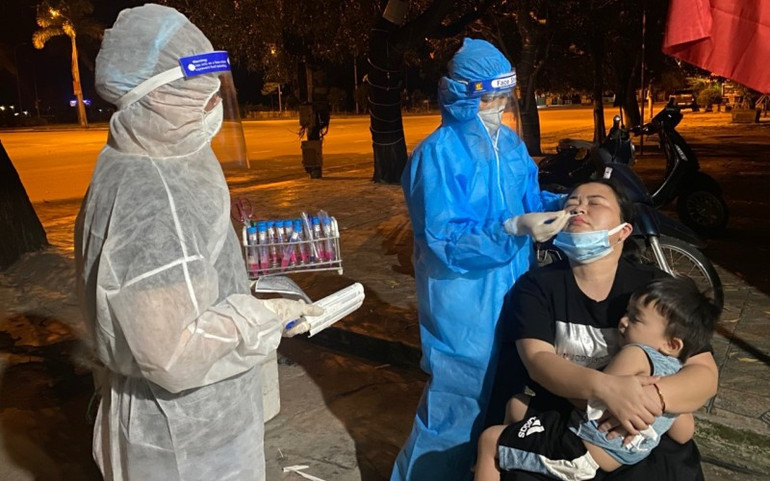 Hà Tĩnh phát hiện thêm bảy ca dương tính với SARS-CoV-2 trong một gia đình -0