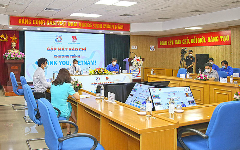 Nói lời cảm ơn để gây quỹ xây 60 “Nhà nhân ái” -0