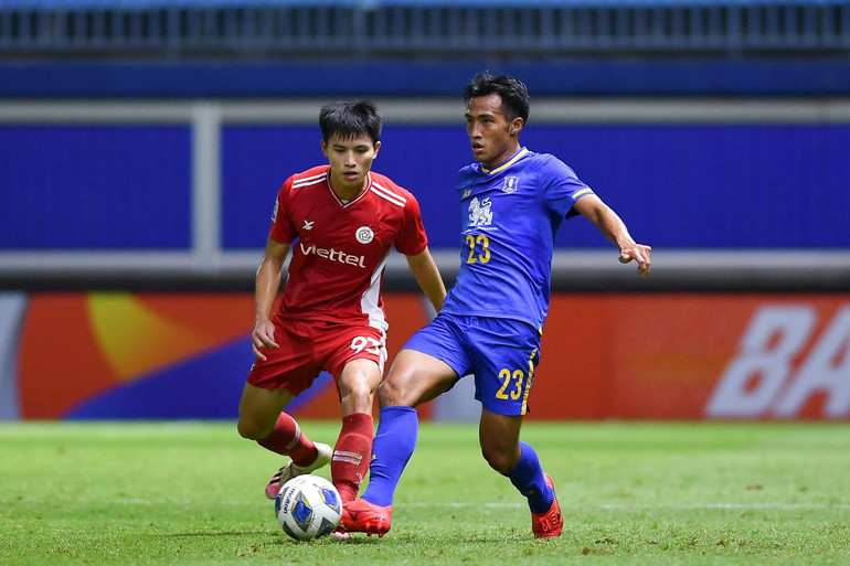 Thua Pathum United 0-2, Viettel mất ngôi nhì bảng -0