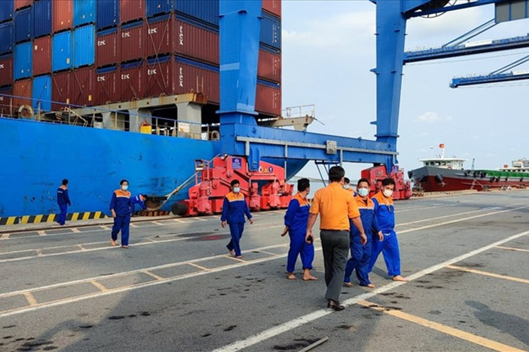 Một thuyền viên thiệt mạng do tàu bị chìm do đâm va -0