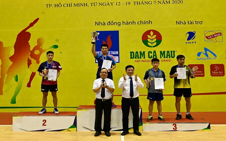 Trận chung kết đơn nữ và đơn nam hấp dẫn, kịch tính -0