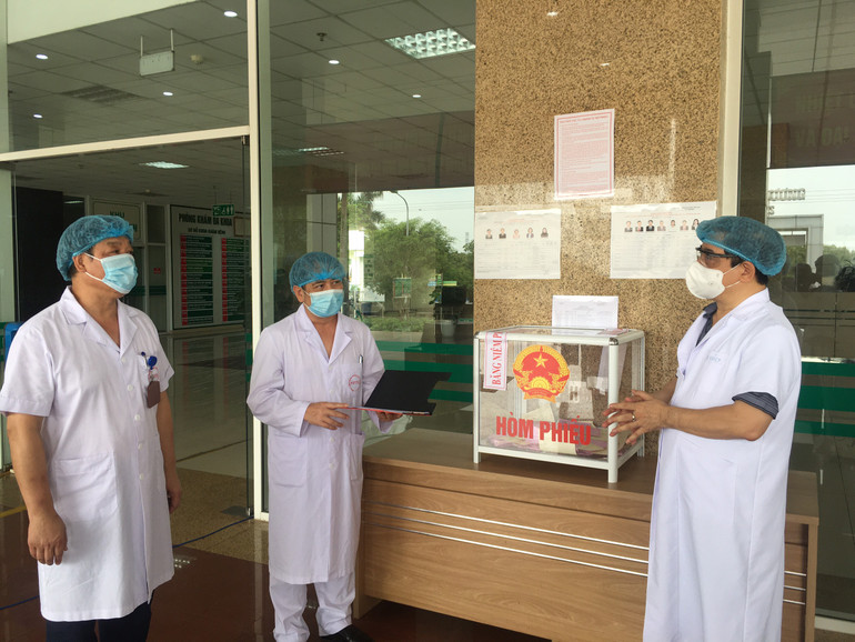 Bầu cử an toàn trong tâm dịch -0