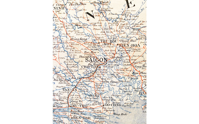 Nhà thám hiểm chân đất -0