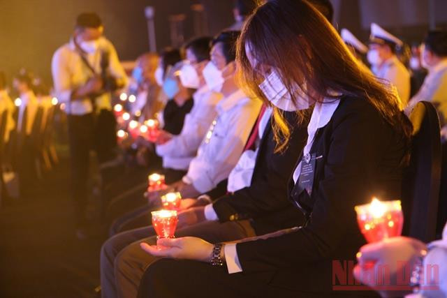Lễ tưởng niệm đồng bào tử vong và cán bộ, chiến sĩ hy sinh trong đại dịch Covid-19 -0