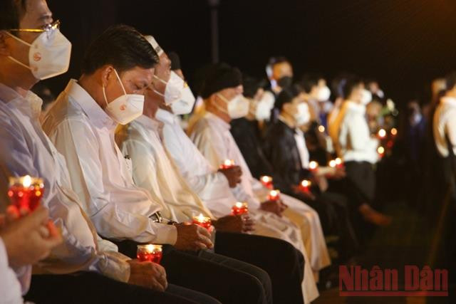 Lễ tưởng niệm đồng bào tử vong và cán bộ, chiến sĩ hy sinh trong đại dịch Covid-19 -0