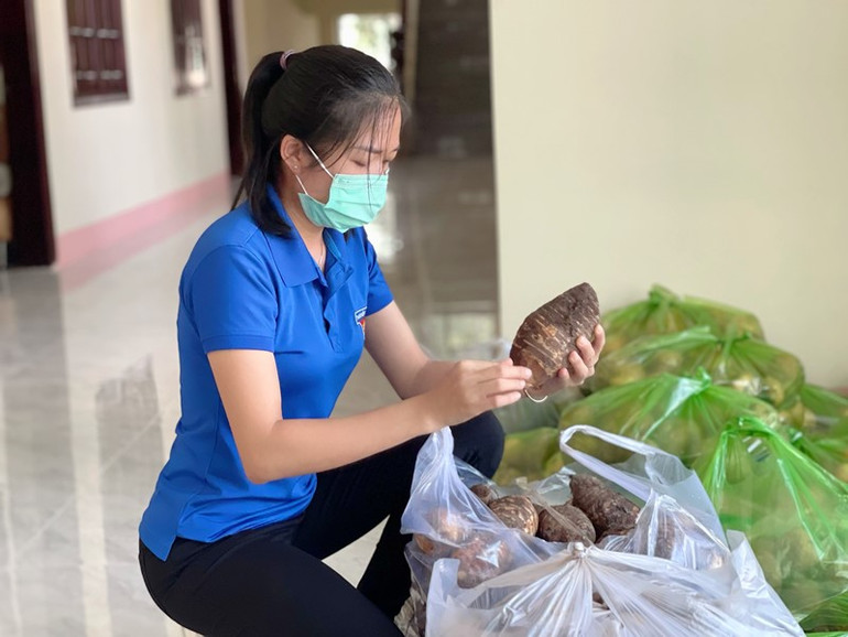 Kon Tum ủng hộ hàng trăm tấn rau, quả tặng người dân TP Hồ Chí Minh -0