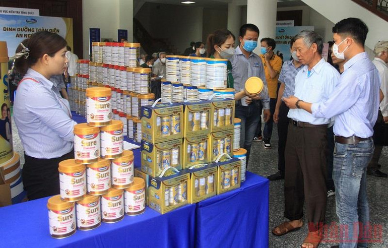Tư vấn cho người cao tuổi tỉnh Thái Bình về sản phẩm của Vinamilk. Lan tỏa thông điệp “Sống khỏe, sống thanh xuân” -0