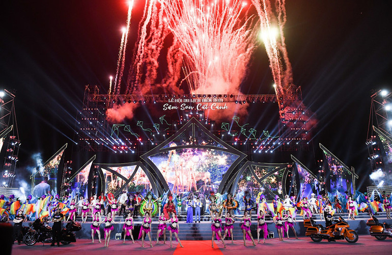 Những trải nghiệm mới phải thử dịp 30/4-1/5 -0