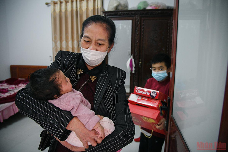 Đồng bào trở về từ Ukraine: Chuyến hồi hương hạnh phúc nhất -0