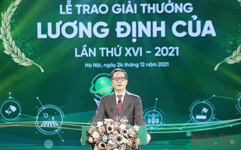 Đồng chí Trần Tuấn Anh phát biểu tại buổi lễ. 57 nhà nông trẻ giành Giải thưởng “Lương Định Của” năm 2021 -0