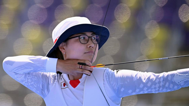 Ánh Nguyệt thua đáng tiếc cung thủ người Nhật Bản ở loạt 