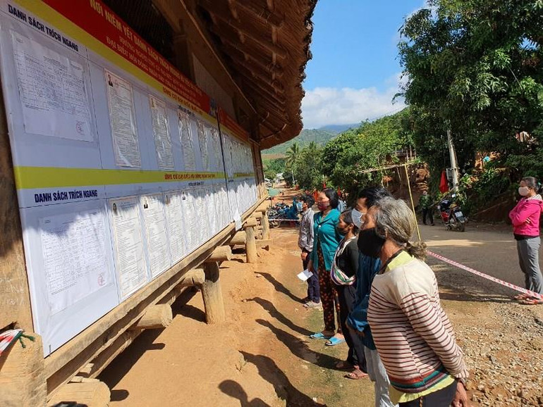 Hơn 10 nghìn cử tri tỉnh Kon Tum bầu cử sớm -0