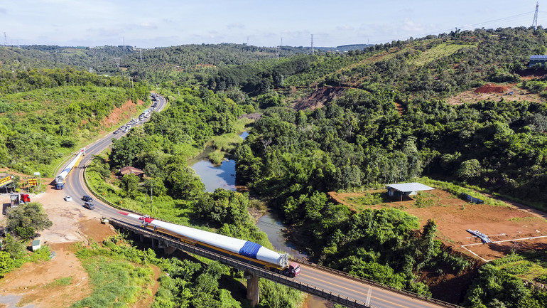 Hành trình đưa điện gió lên Tây Nguyên -0