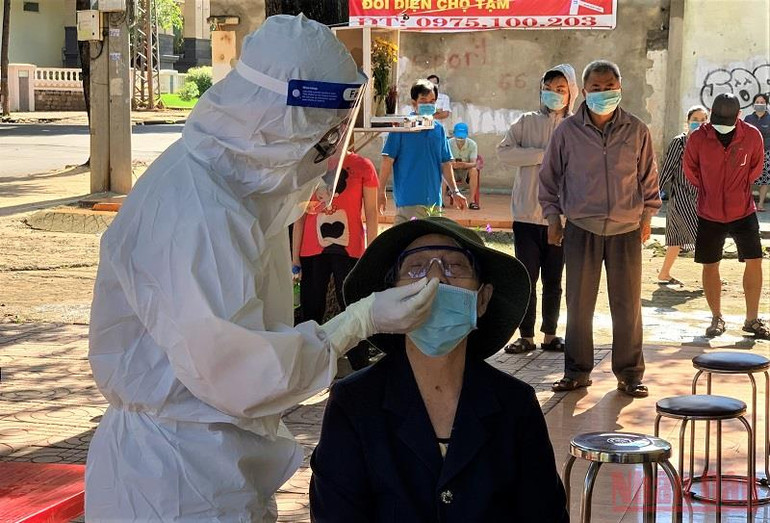 Đắk Lắk vượt mốc 2.000 ca mắc Covid-19 một ngày -0