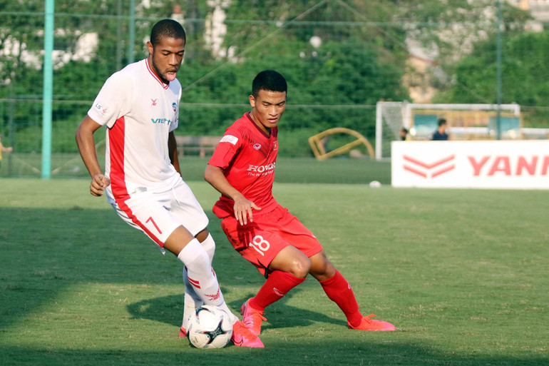 ĐT U22 Việt Nam “thử lửa” với CLB Viettel trong buổi đấu tập cuối -0
