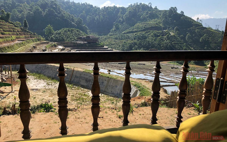 Ngôi nhà có quả đồi mâm xôi -0