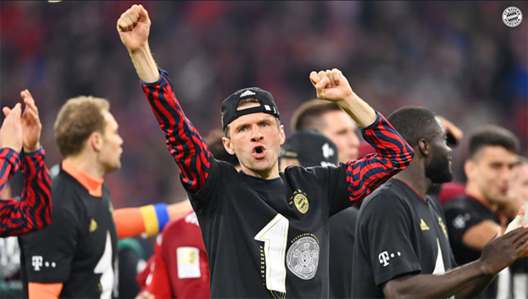 Cận cảnh Bayern Munich làm điều chưa từng có trong lịch sử -0