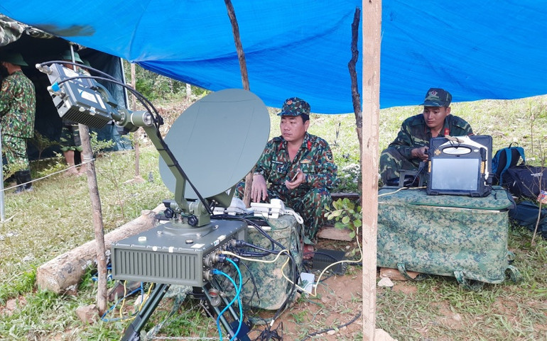 Thành lập trạm thông tin liên lạc cấp chỉ huy tại Trà Leng, huyện Nam Trà My -0