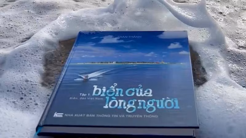 Tác phẩm "Biển của lòng người".