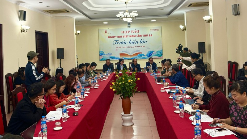 Toàn cảnh họp báo về Ngày thơ Việt Nam lần thứ 24.