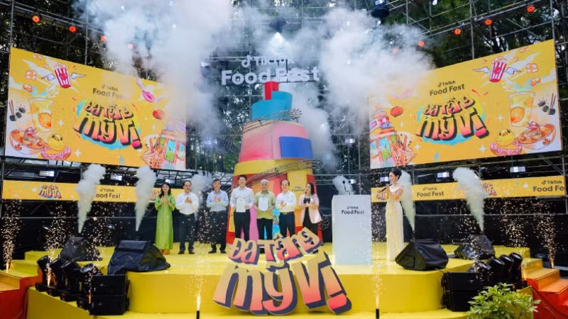 Sự kiện "TikTok Food Fest 2025 - Đa tầng mỹ vị" diễn ra với quy mô lớn tại Thành phố Hồ Chí Minh.