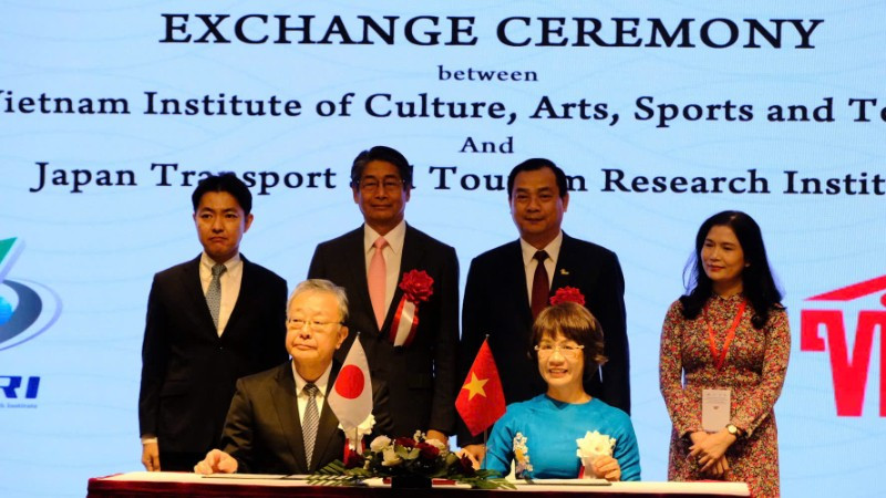 Viện Văn hóa, Nghệ thuật, Thể thao và Du lịch Việt Nam và Viện Nghiên cứu Giao thông và Du lịch Nhật Bản đã tổ chức Lễ ký kết Bản ghi nhớ hợp tác về nghiên cứu, trao đổi chuyên gia.