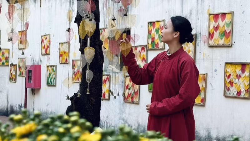 Không gian hoài cổ tại sân tranh lá bồ đề ở 22 Hàng Buồm, Hà Nội.