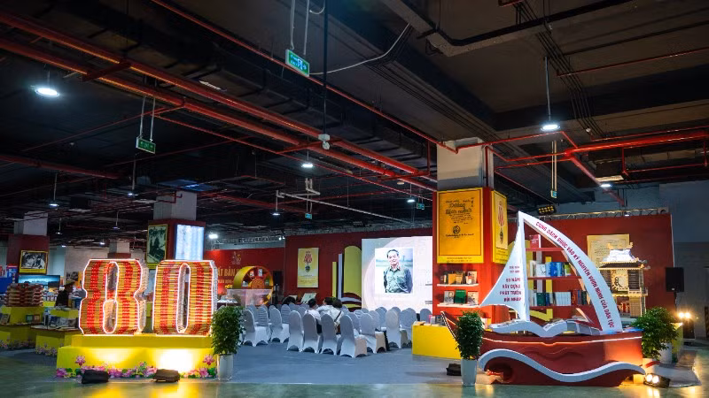 Không gian trưng bày thành tựu của ngành xuất bản.