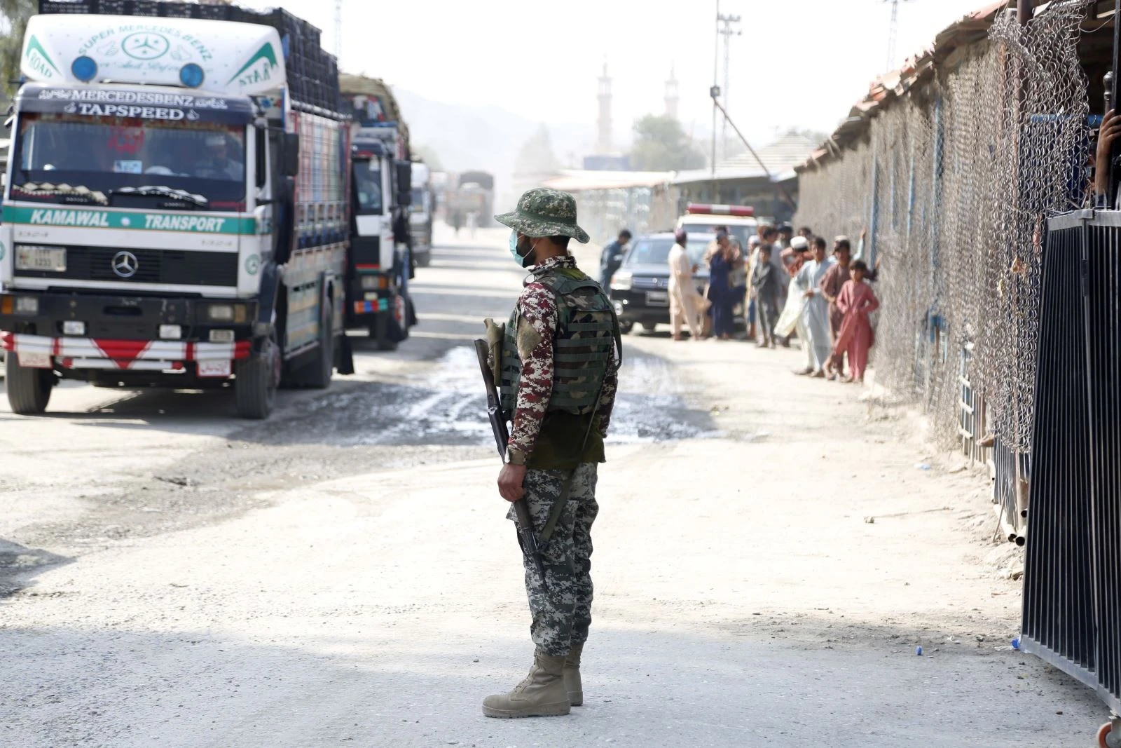 Bạo lực leo thang tại Pakistan: Hàng chục thương vong trong loạt tấn công ở Khyber Pakhtunkhwa