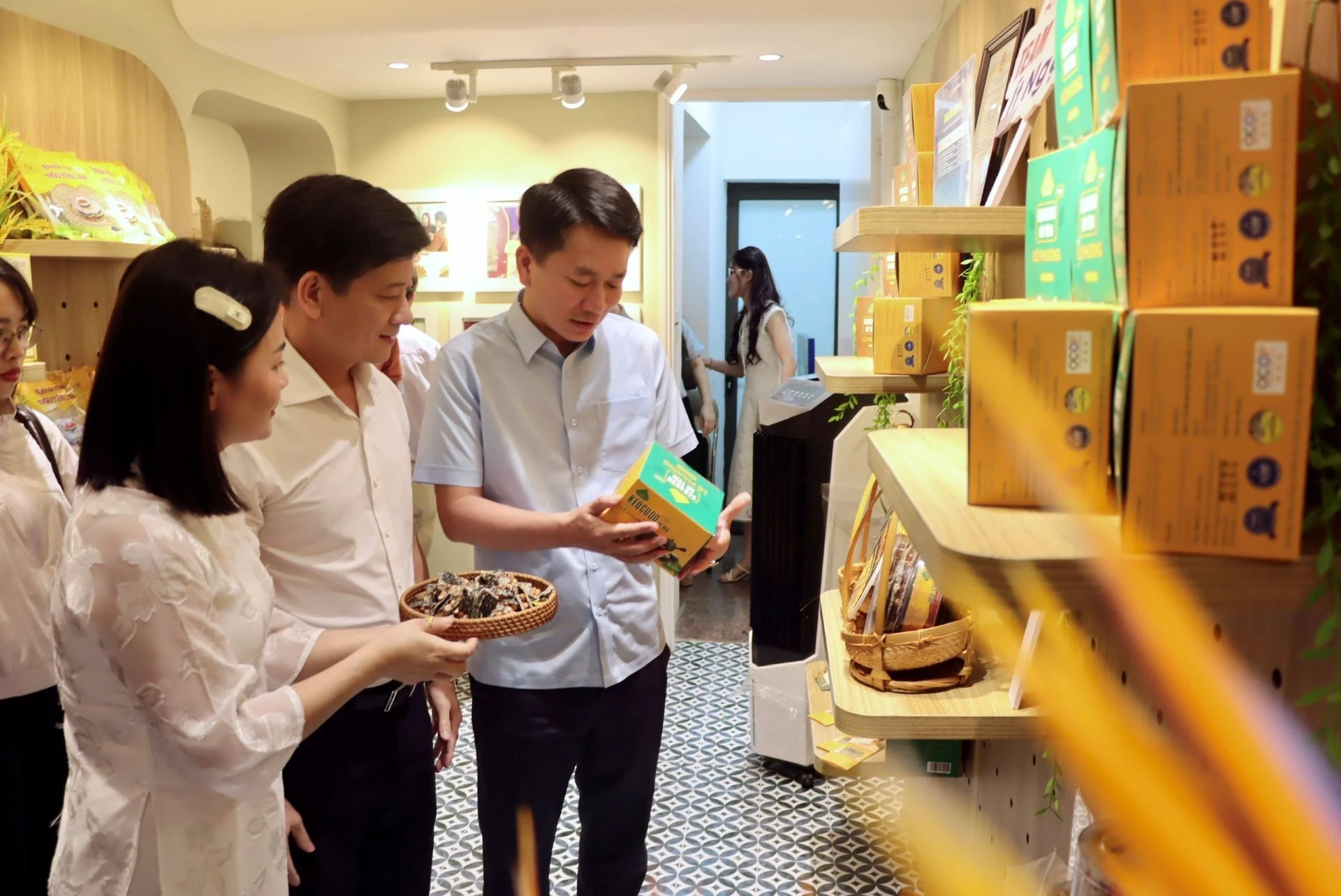 Sức sống hàng Việt: Tuần lễ sản phẩm Hà Tĩnh tại Thủ đô Hà Nội