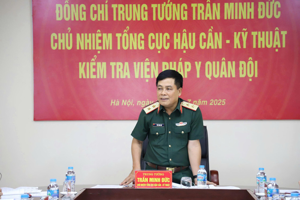 Trung tướng, Chủ nhiệm Tổng cục Hậu cần-Kỹ thuật Trần Minh Đức phát biểu. trung-tuong-tmd.jpg