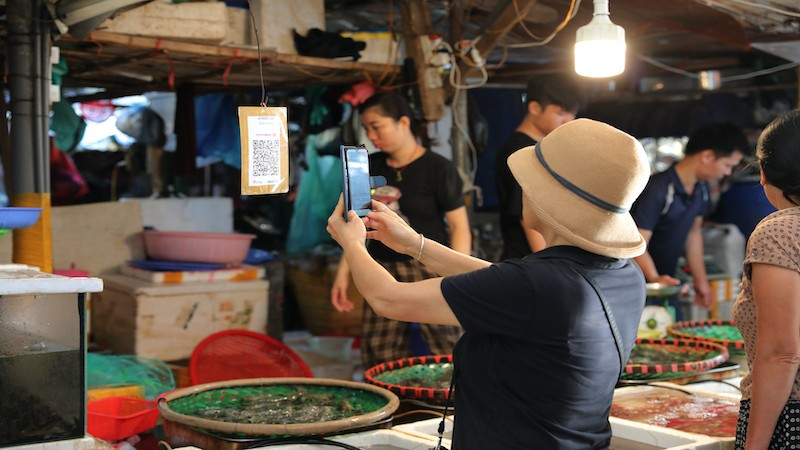 Người kinh doanh nên từ bỏ "né" thuế. 152a7885.jpg