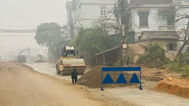 Tính đến hết tháng 7/2025, tổng vốn giải ngân đạt khoảng 388.301 tỷ đồng, bằng 43,9% kế hoạch được Thủ tướng Chính phủ giao. (Ảnh: MINH PHƯƠNG)