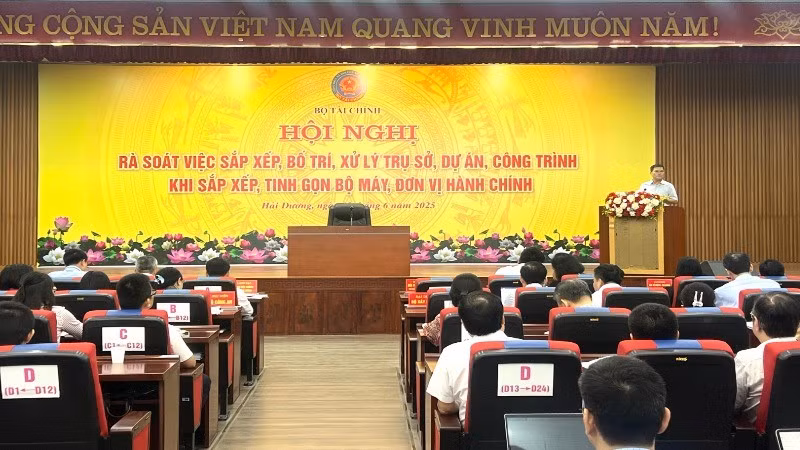 Toàn cảnh buổi làm việc. (Ảnh: MINH PHƯƠNG)