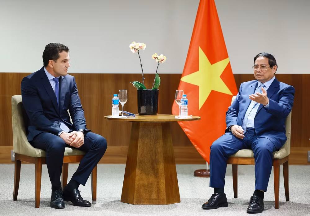 vna-potal-thu-tuong-pham-minh-chinh-tiep-lanh-dao-mot-so-tap-doan-hang-dau-brazil-8134128.jpg